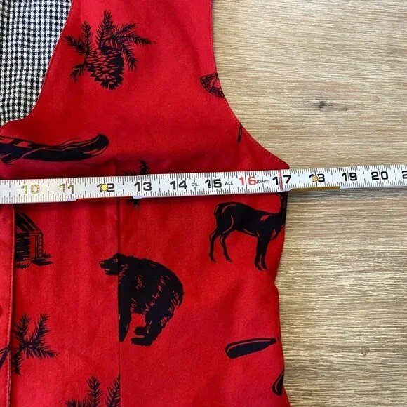 Sharon Young Sportswear Vest and Crinkle Skirt Red Sz S Wildlife Cabincore